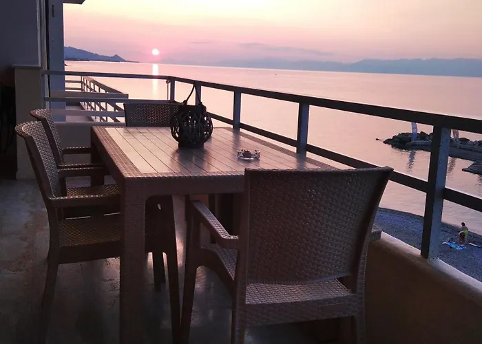 Sky And Sea Apartment